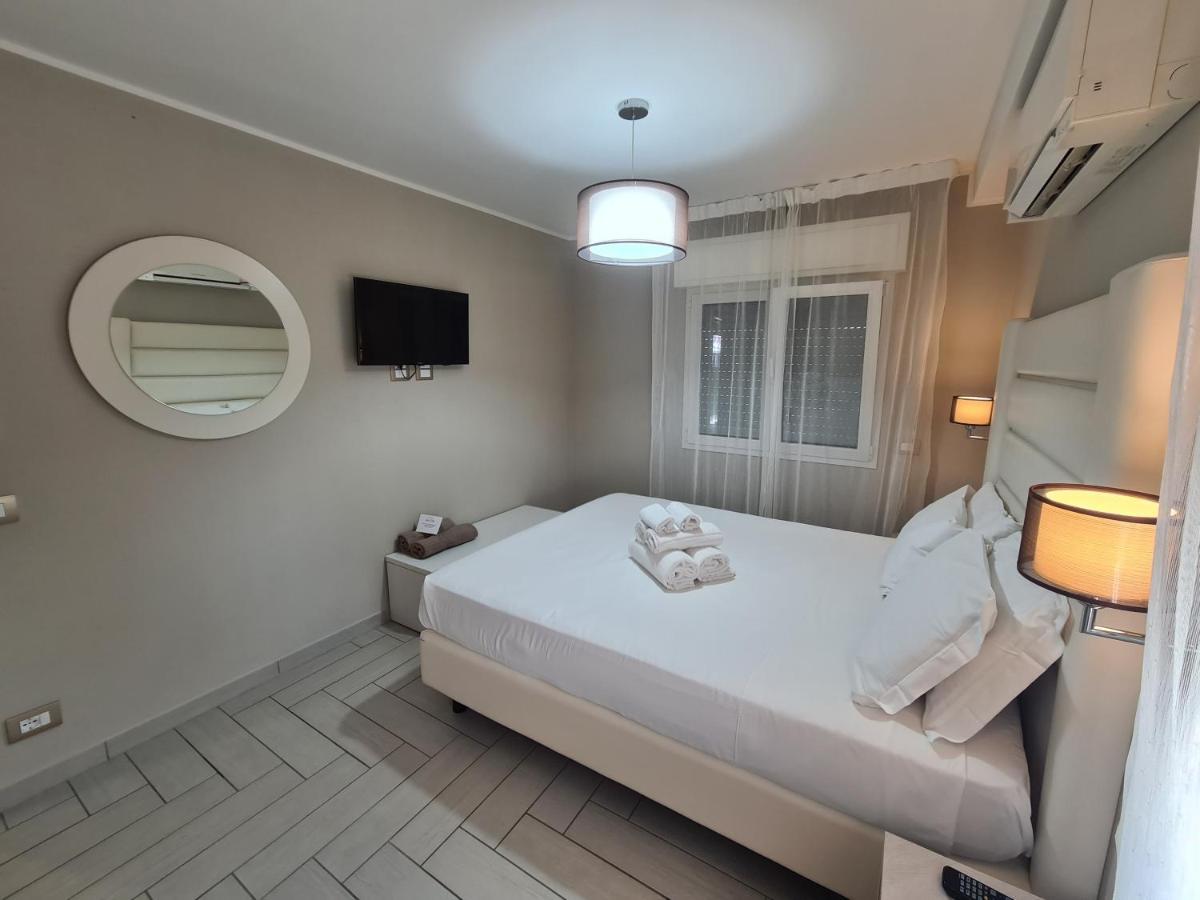 Nero D'Avorio Apartments ริมินี ภายนอก รูปภาพ